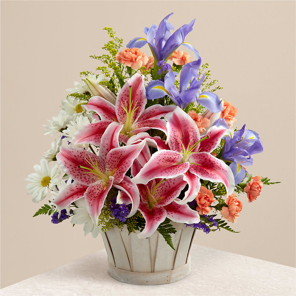 The Wondrous Nature Bouquet – Hy-vee, West Des Moines IA