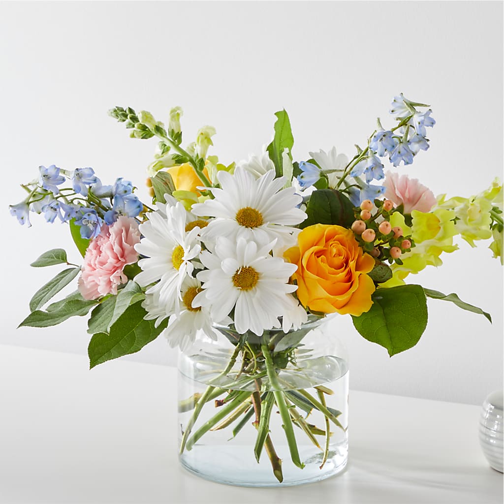 Sun Salutation Bouquet – Hy-vee, West Des Moines IA