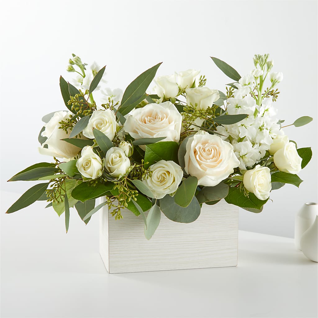 Fresh Linen Box Bouquet – Hy-vee, West Des Moines IA