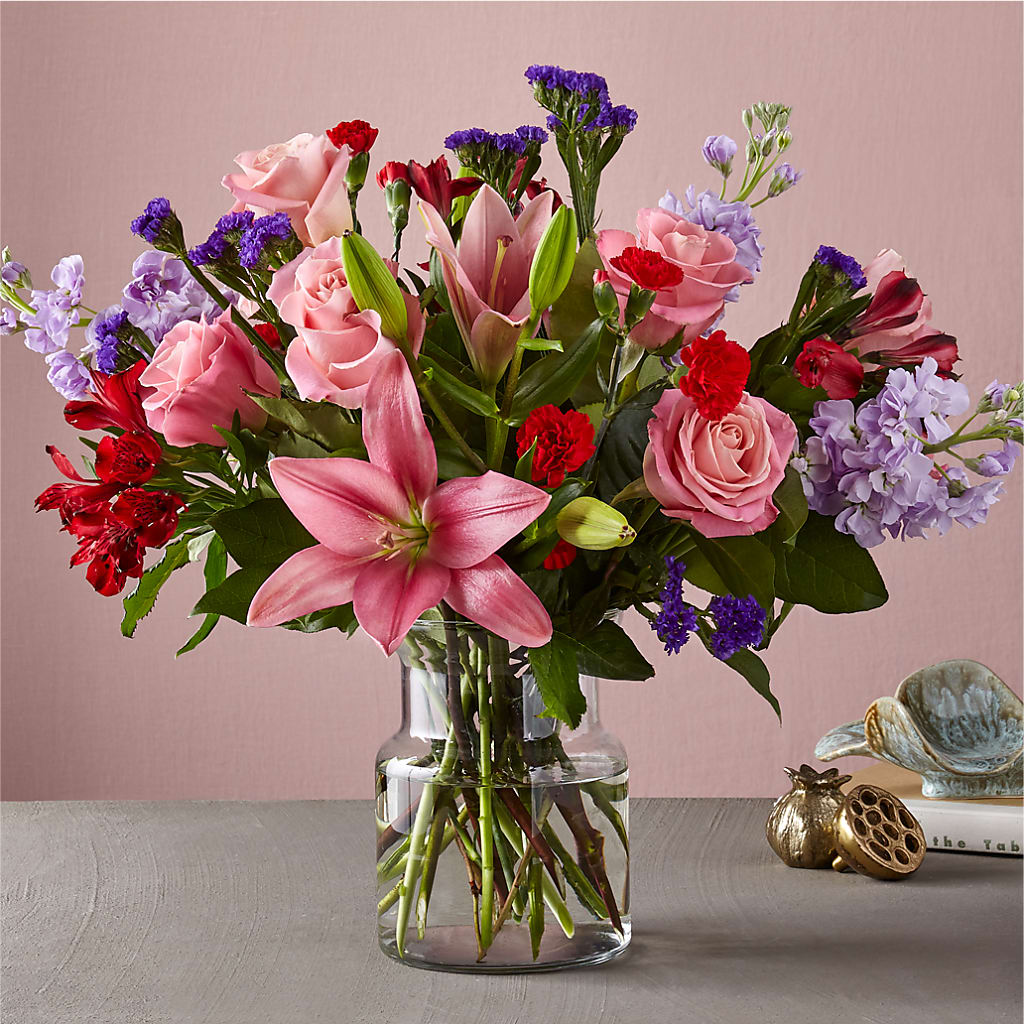 Romantique Bouquet – Hy-vee, West Des Moines IA