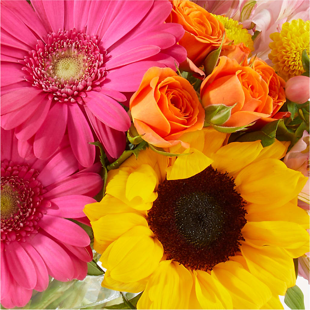 Florist Original Mixed Bouquet – Hy-vee, West Des Moines IA