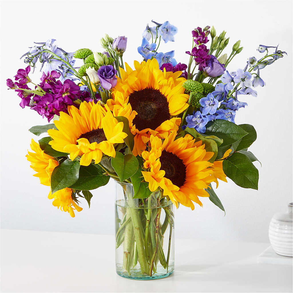 Catching Rays Bouquet – Hy-vee, West Des Moines IA