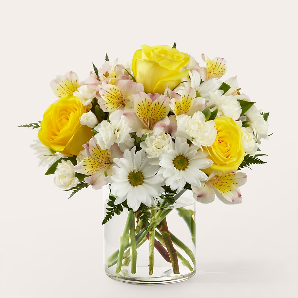 Gleeful Bouquet – Hy-vee, West Des Moines IA