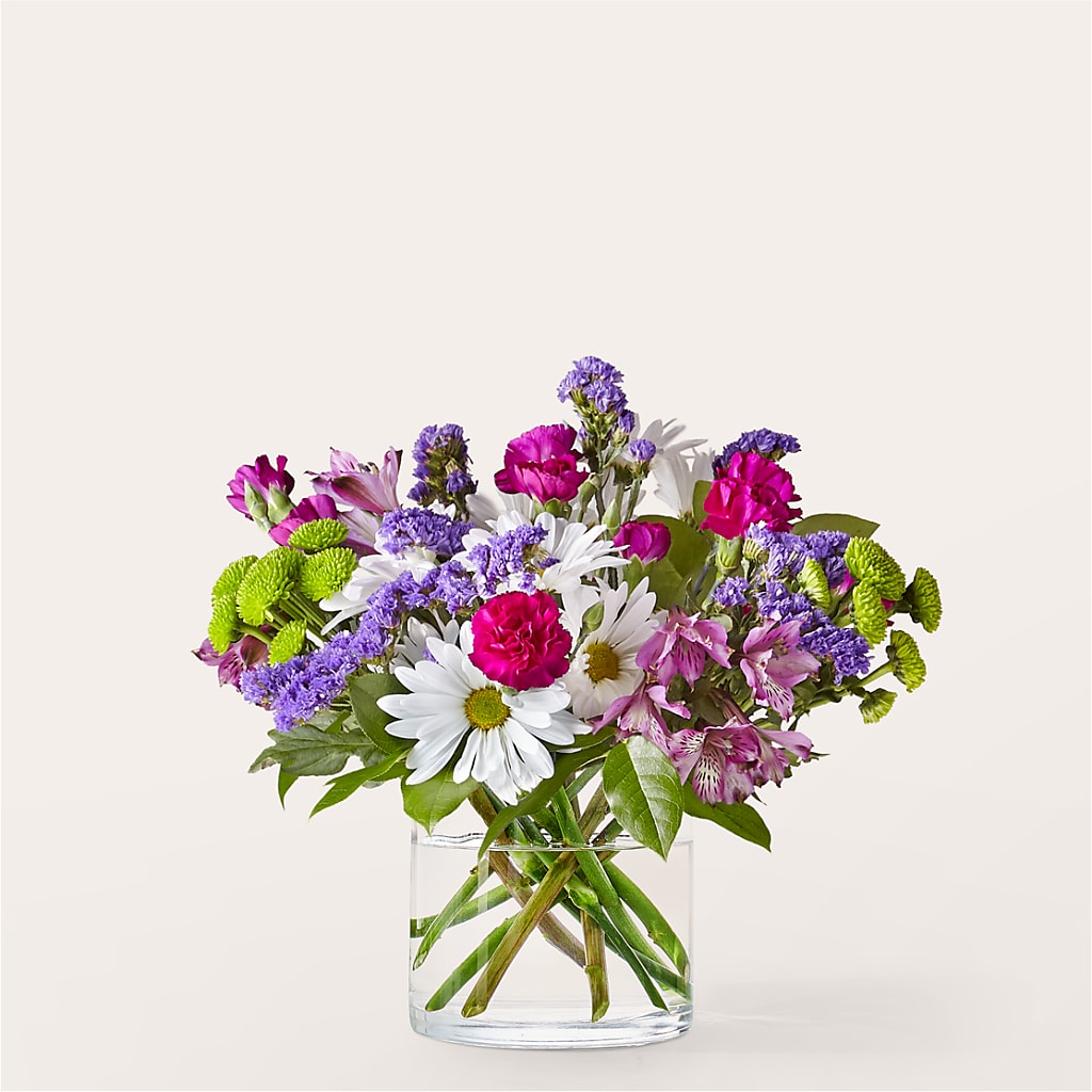 Wild Berry Bouquet – Hy-vee, West Des Moines IA