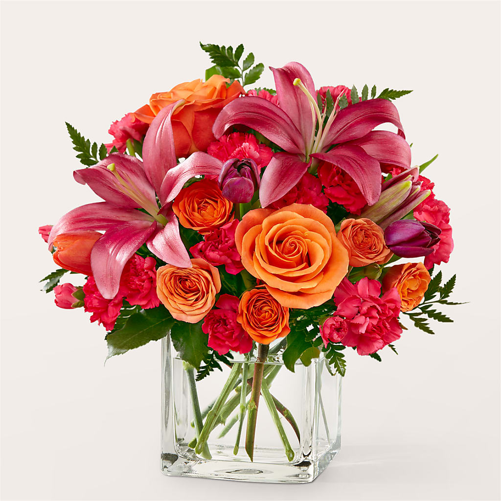 Lucky Lily Bouquet – Hy-vee, West Des Moines IA