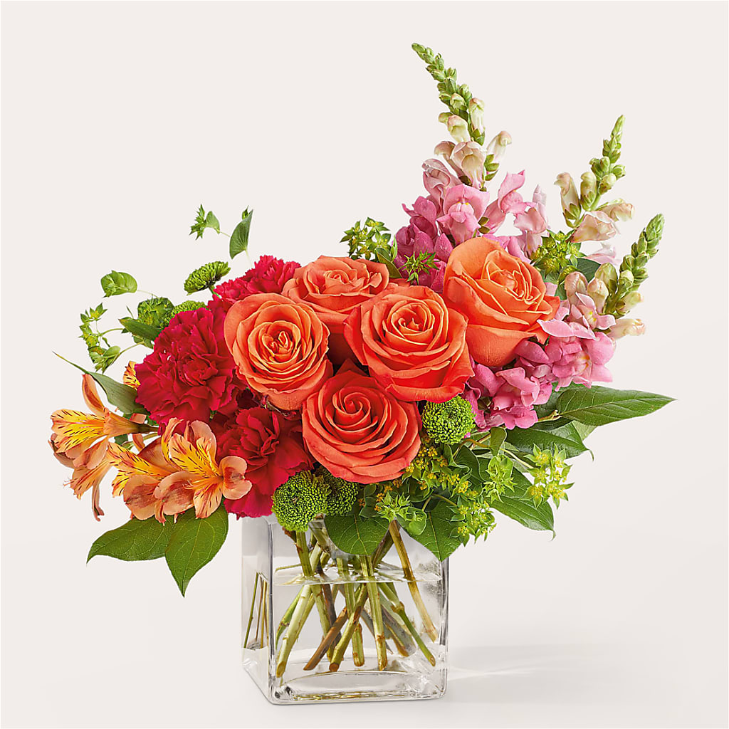 Cosmopolitan Bouquet – Hy-vee, West Des Moines IA