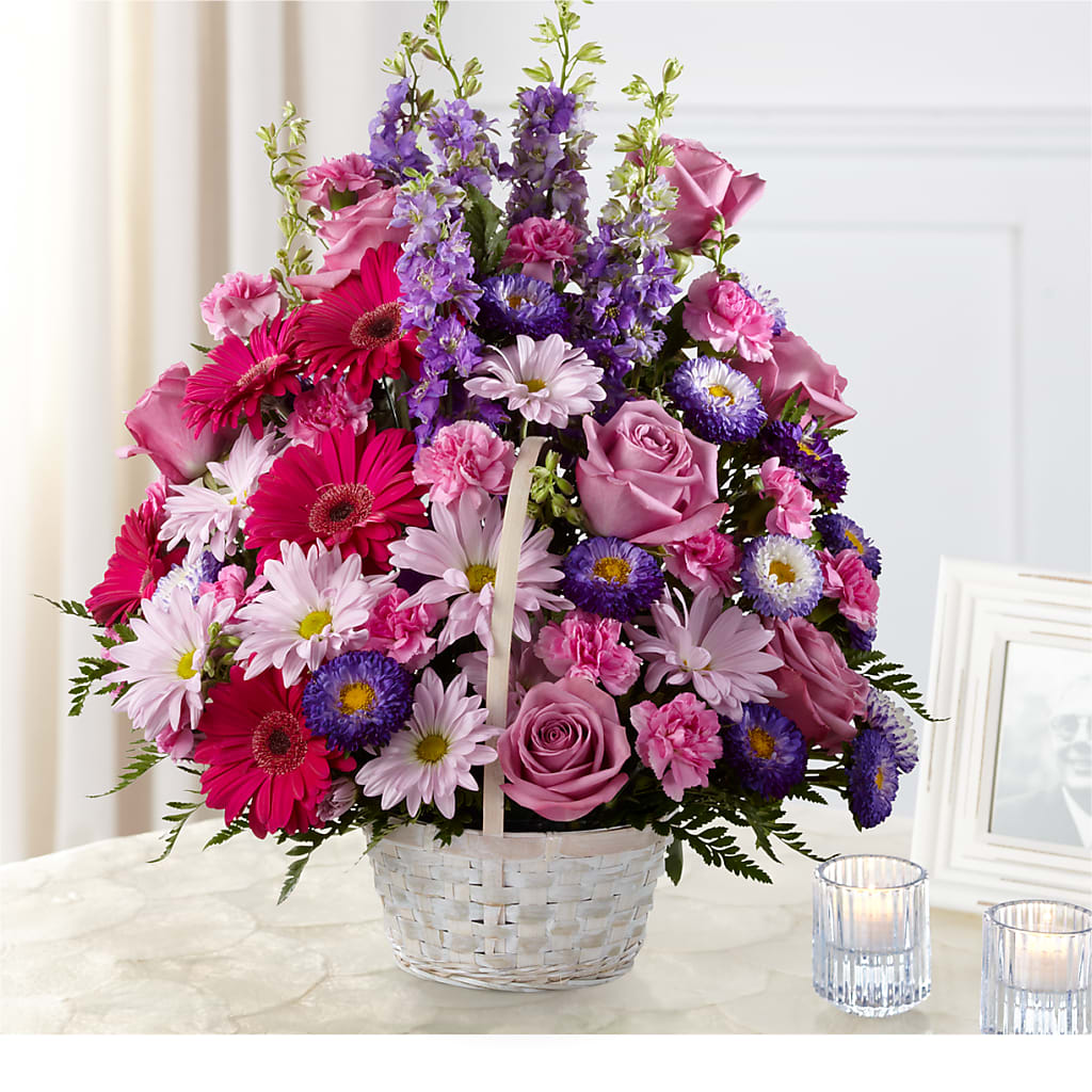 Pastel Peace Basket – Hy-vee, West Des Moines IA