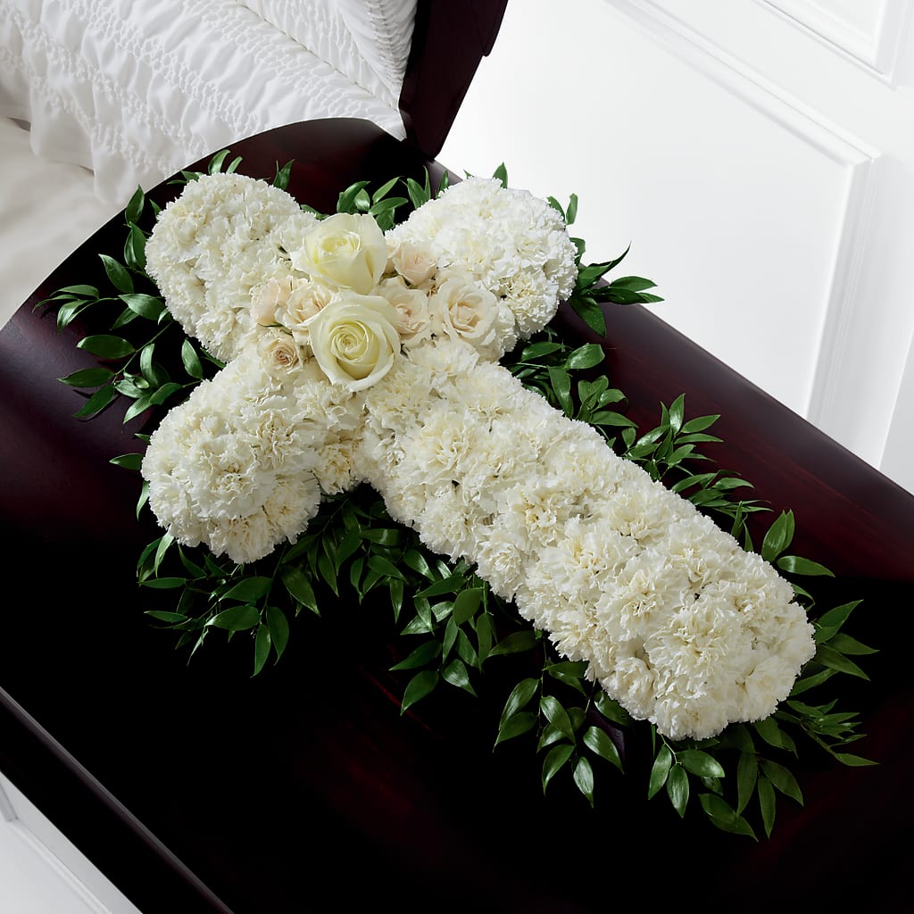 Peaceful Memories Casket Spray (Standard) – Hy-vee, West Des Moines IA