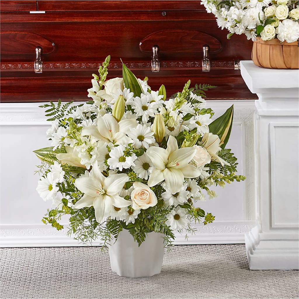 Thoughts of Tranquility Floor Basket – Hy-vee, West Des Moines IA