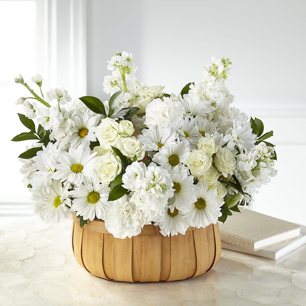 Graceful Garden Basket – Hy-vee, West Des Moines IA