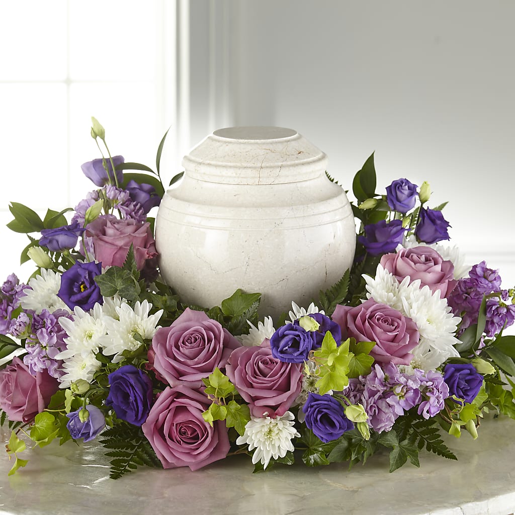 Blooming Sympathy Cremation Adornment – Hy-vee, West Des Moines IA
