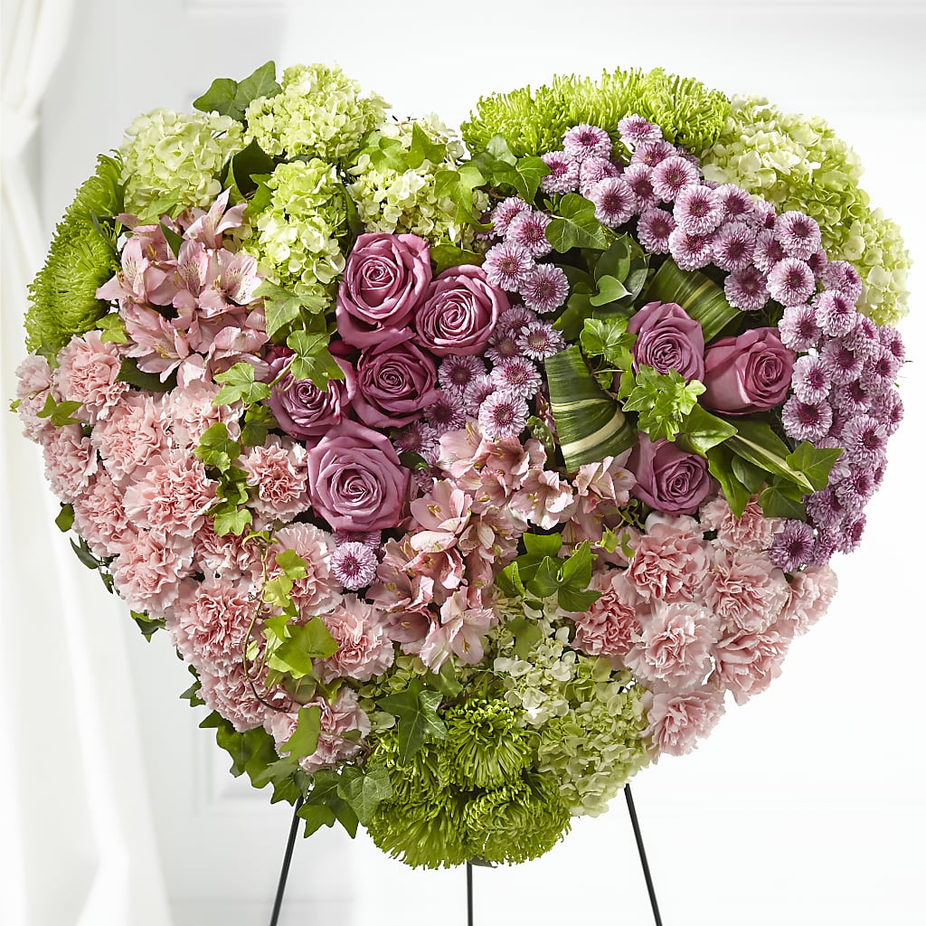 Heartwarming Standing Heart – Hy-vee, West Des Moines IA