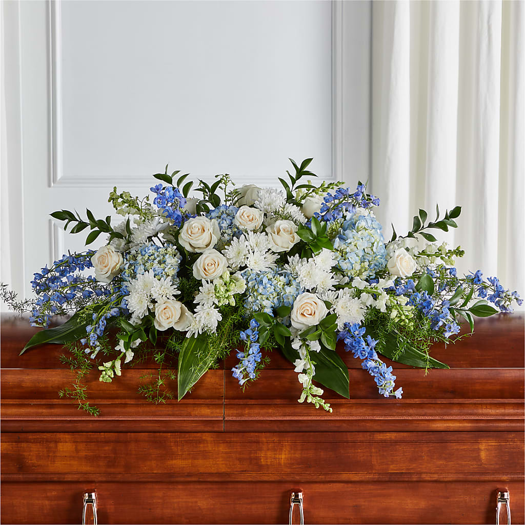 Timeless Essence Casket Spray – Hy-vee, West Des Moines IA