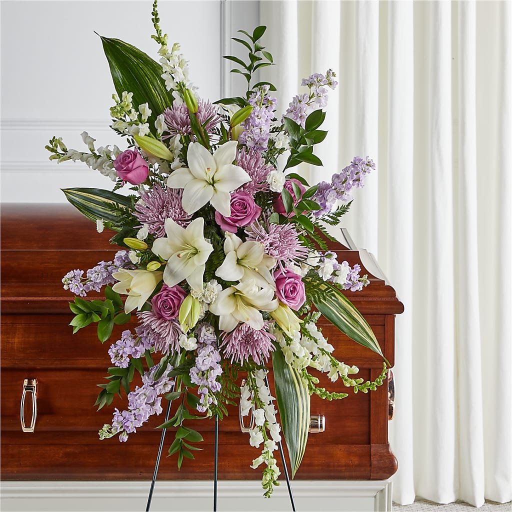 Grateful Hearts Standing Spray – Hy-vee, West Des Moines IA