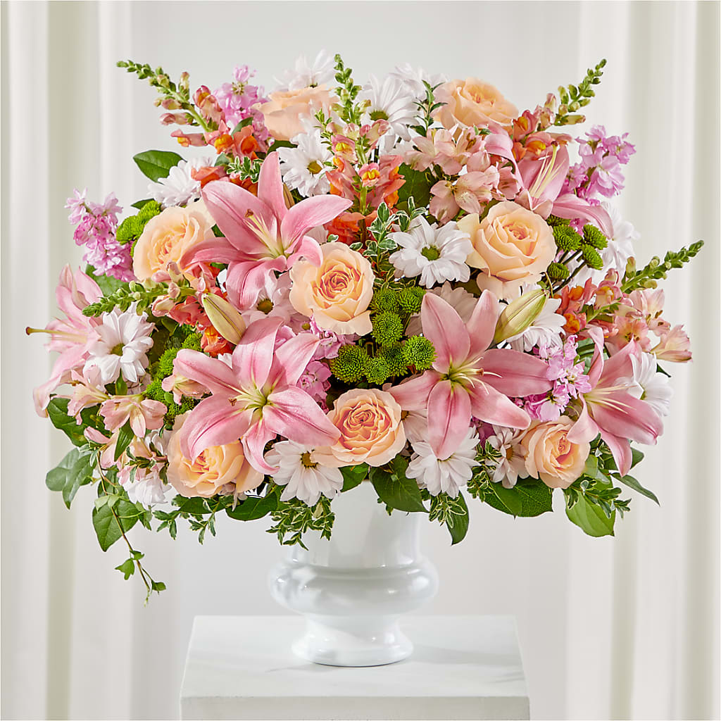 Heartfelt Gesture Urn Arrangement – Hy-vee, West Des Moines IA