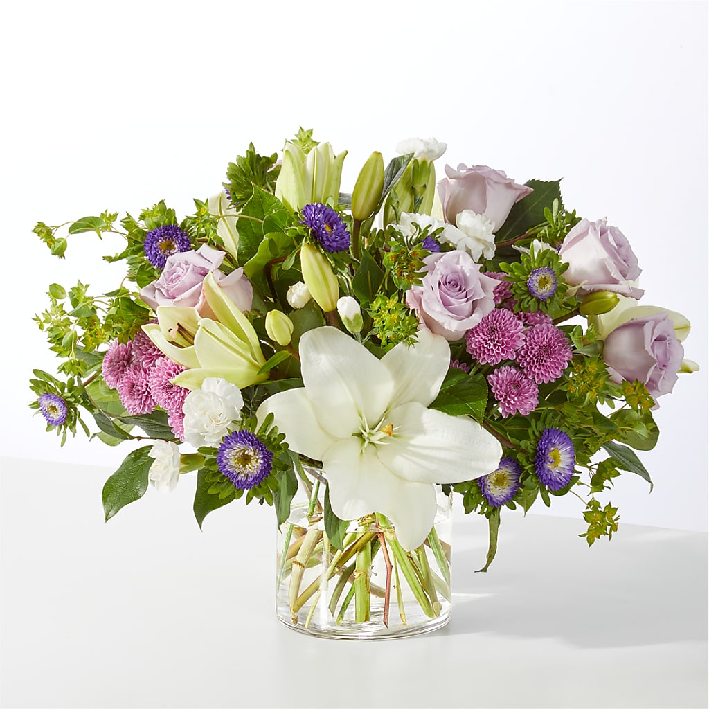 April Showers Bouquet – Hy-vee, West Des Moines IA
