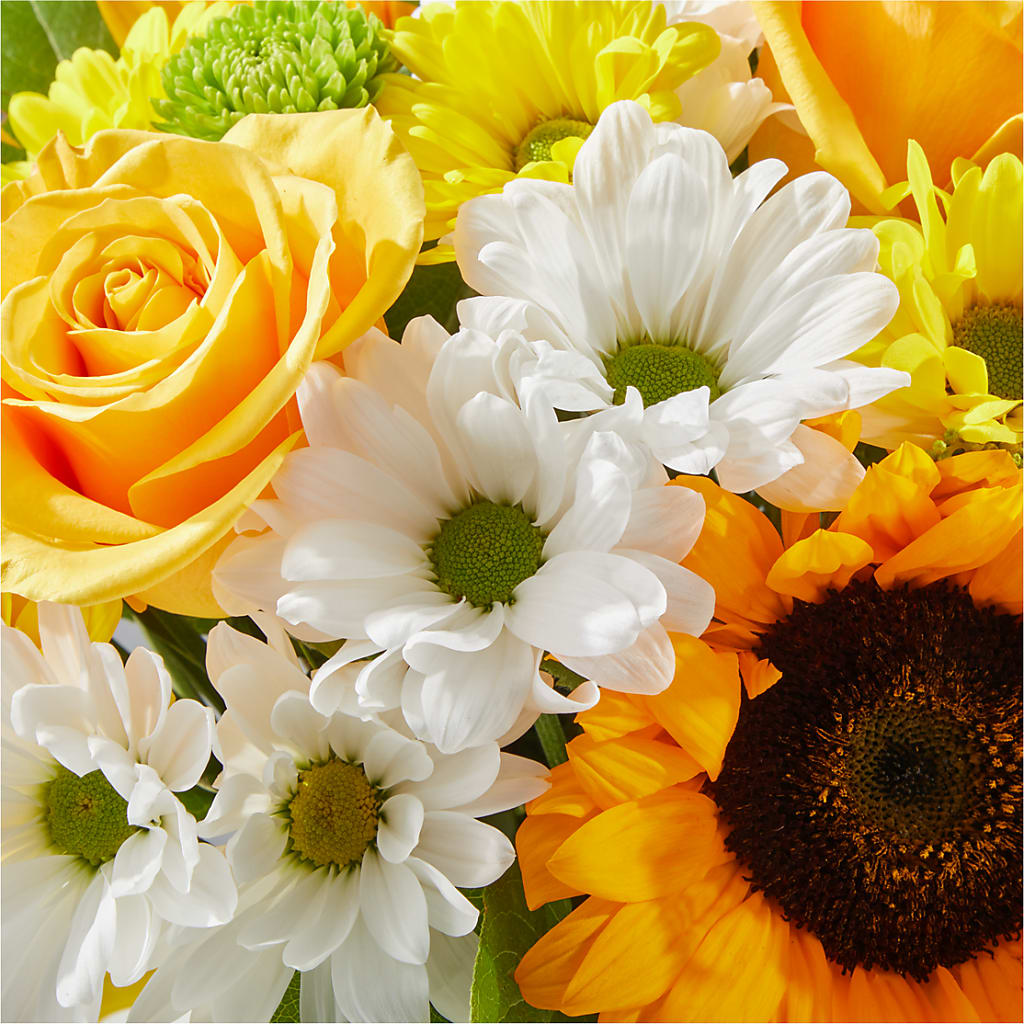 Be Happy Bouquet –  Hy-vee, West Des Moines IA