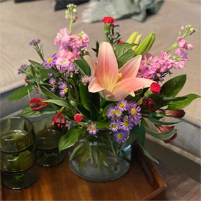 Romantique Bouquet –  Hy-vee, West Des Moines IA