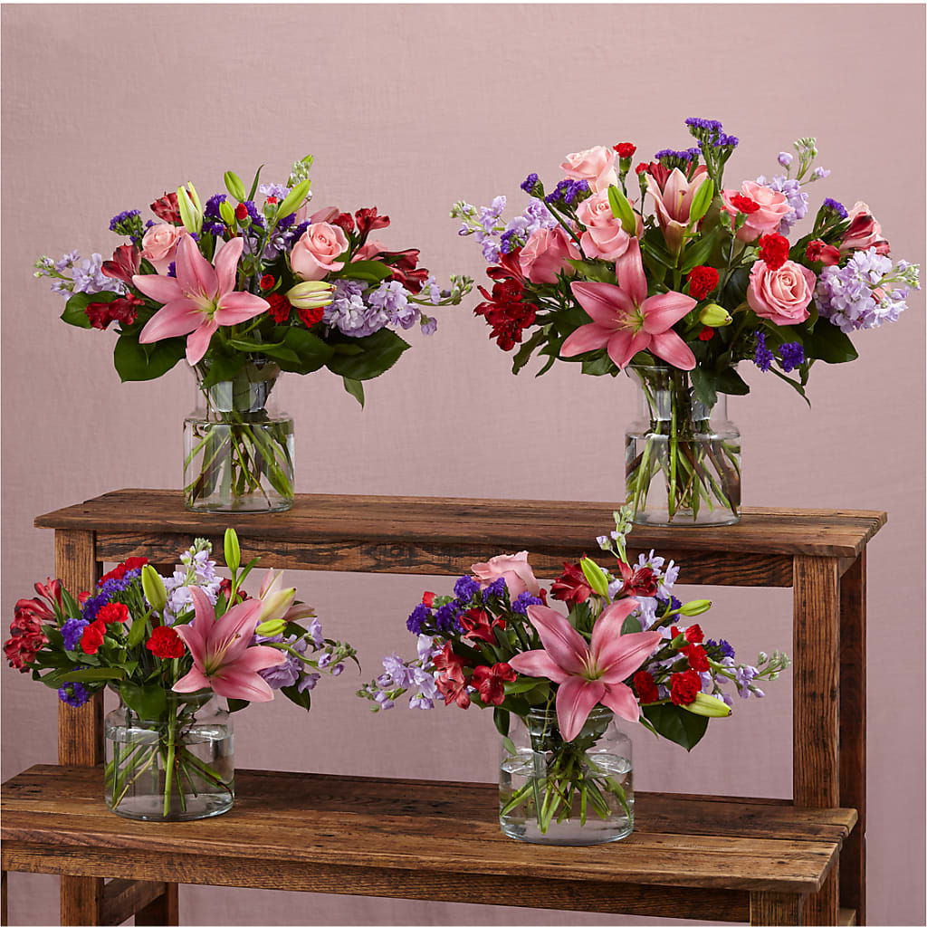 Romantique Bouquet –  Hy-vee, West Des Moines IA