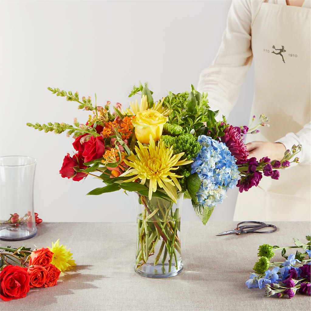 Summer Spectra - A Florist Original –  Hy-vee, West Des Moines IA