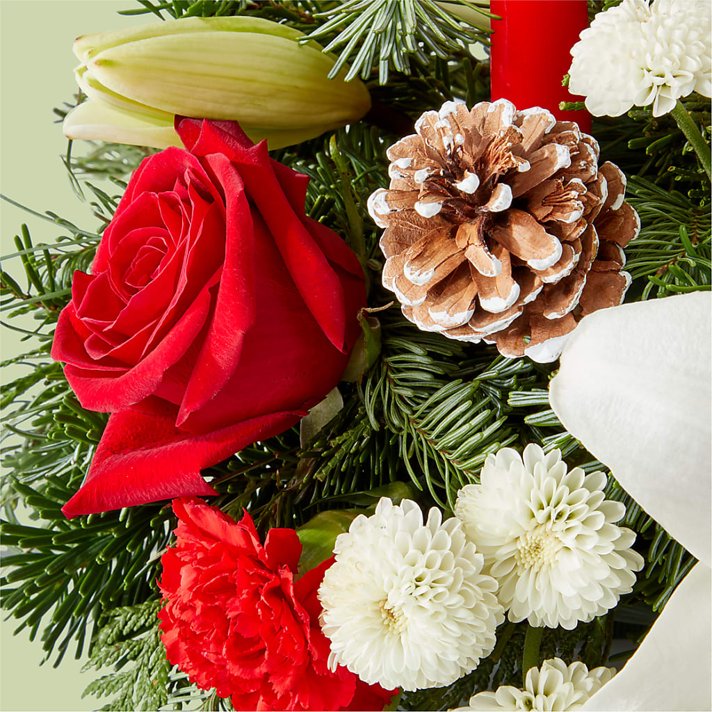 Seasonal Festivities Centerpiece –  Hy-vee, West Des Moines IA