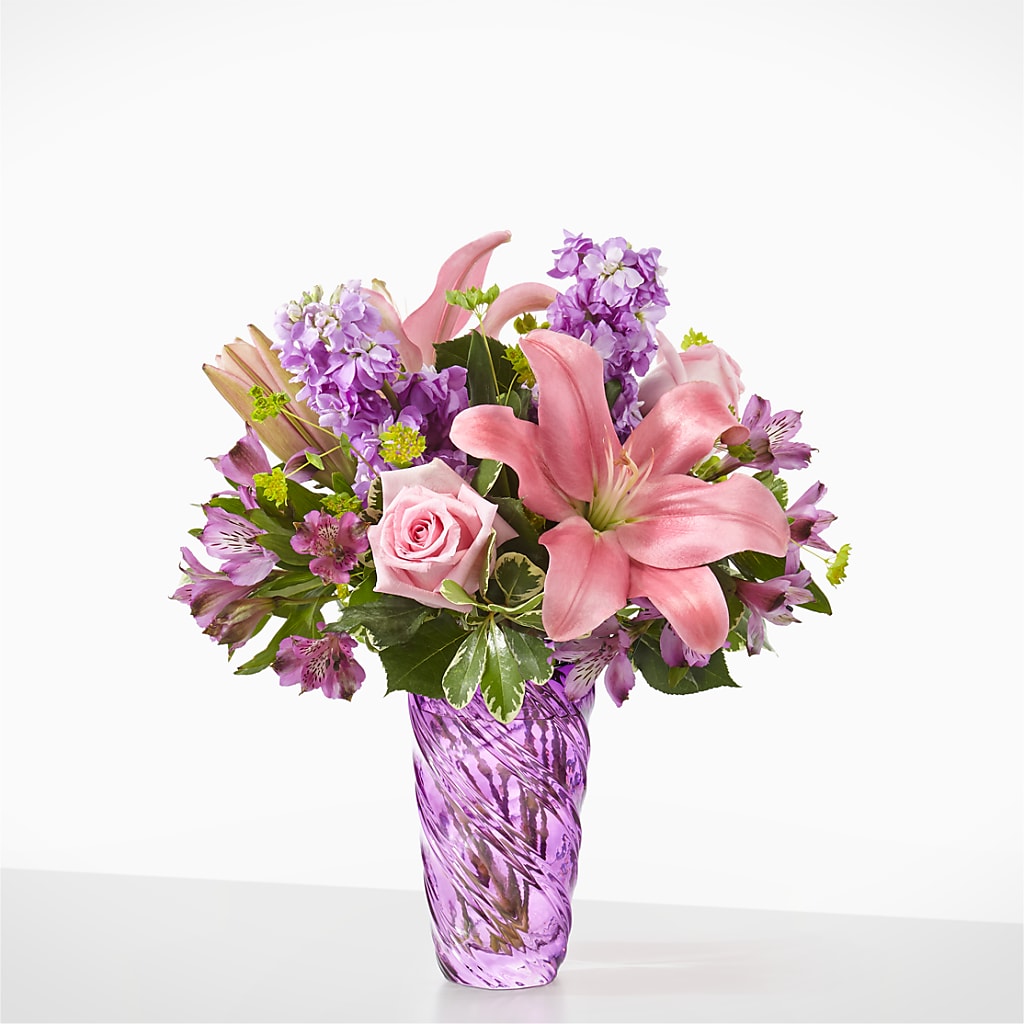 Precious Petals Bouquet with Luxe Swirl Vase –  Hy-vee, West Des Moines IA