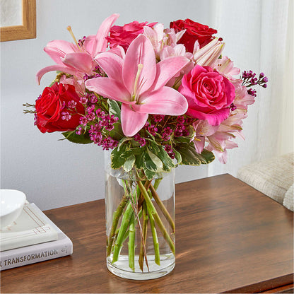 Lucky in Love Bouquet –  Hy-vee, West Des Moines IA