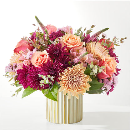 Berry Cobbler Bouquet with Ivory Vase –  Hy-vee, West Des Moines IA