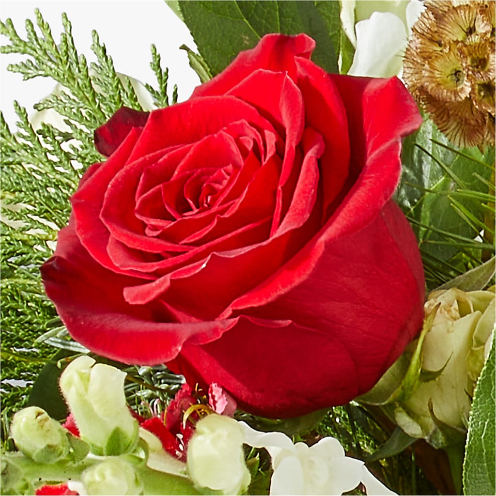 Deck the Halls Bouquet –  Hy-vee, West Des Moines IA