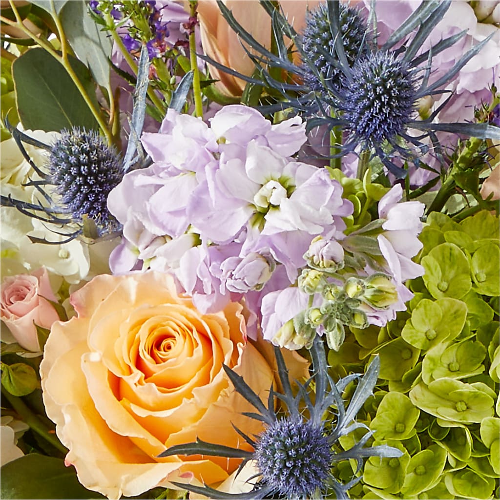 Porch Swing Bouquet –  Hy-vee, West Des Moines IA