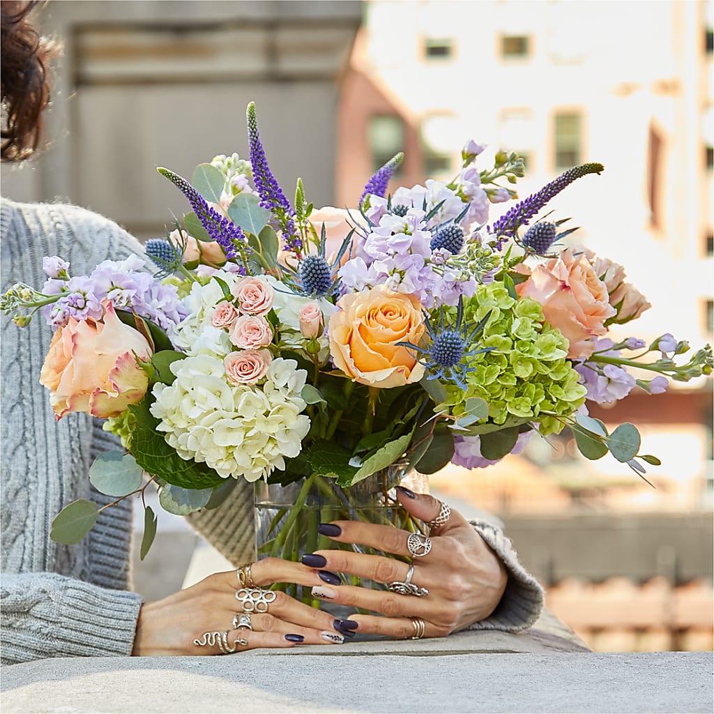 Porch Swing Bouquet –  Hy-vee, West Des Moines IA